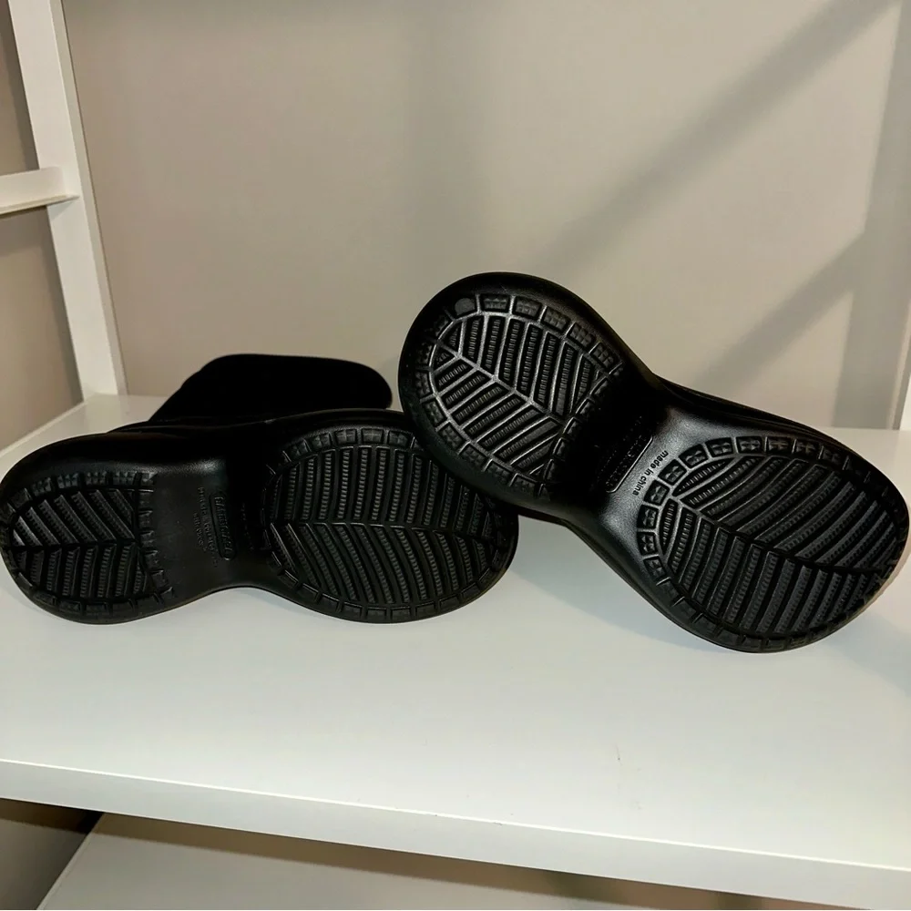 Balenciaga women croc